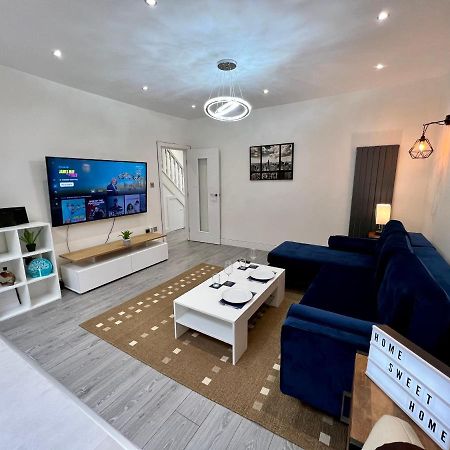 Villa Wembley Stadium 5 Star Brand New Luxury Sleeps 14 With Parking London Exterior foto