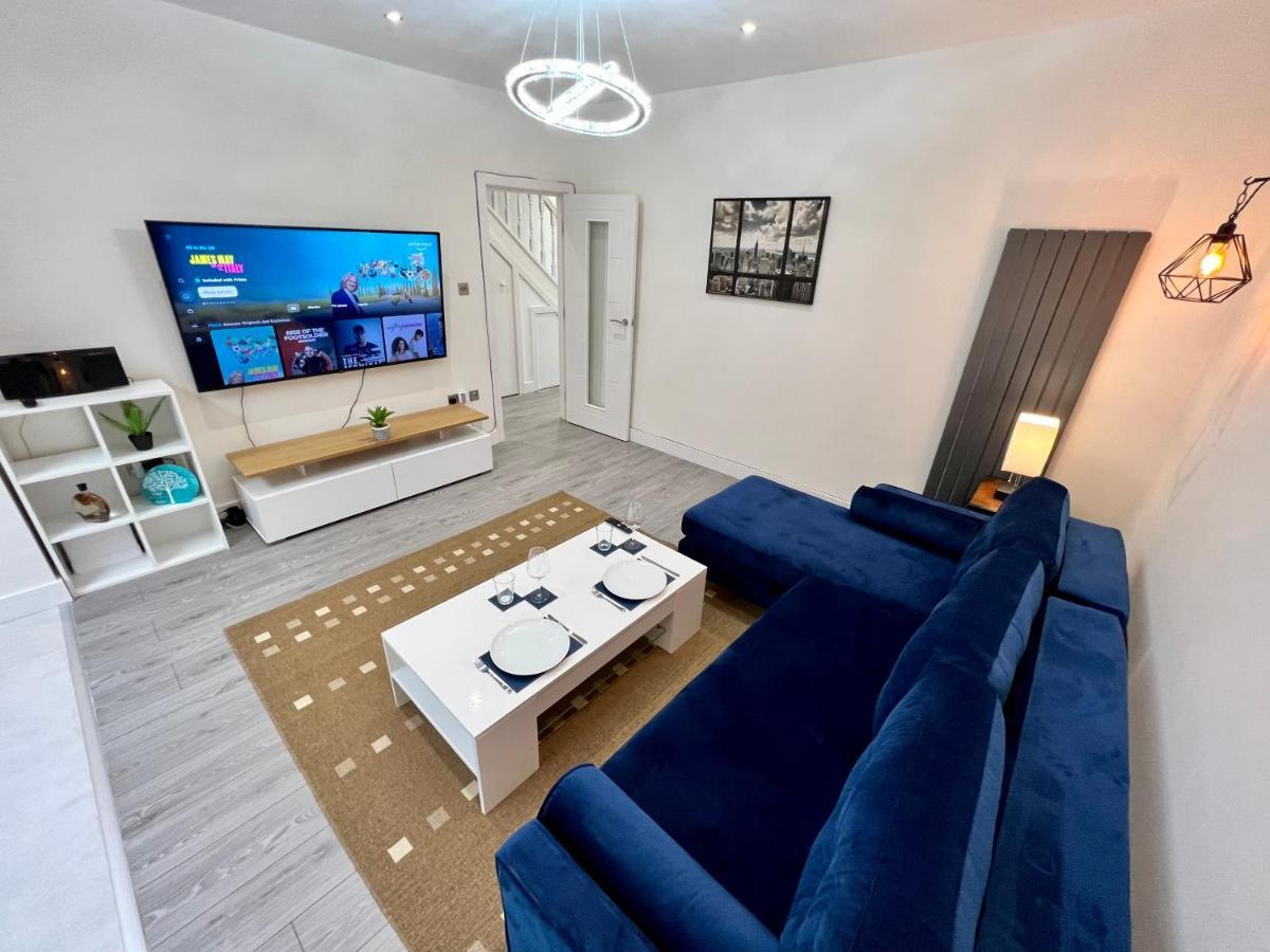 Villa Wembley Stadium 5 Star Brand New Luxury Sleeps 14 With Parking London Exterior foto