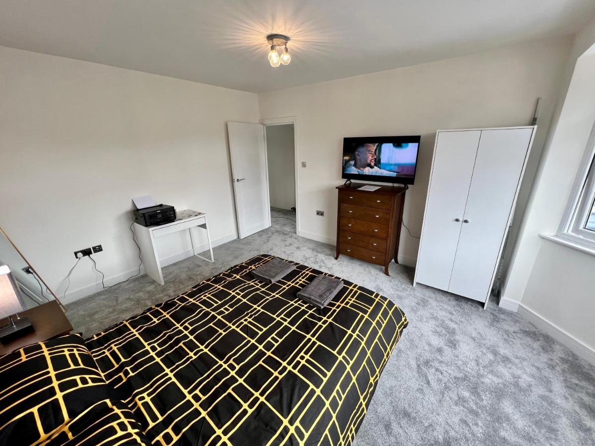 Villa Wembley Stadium 5 Star Brand New Luxury Sleeps 14 With Parking London Exterior foto